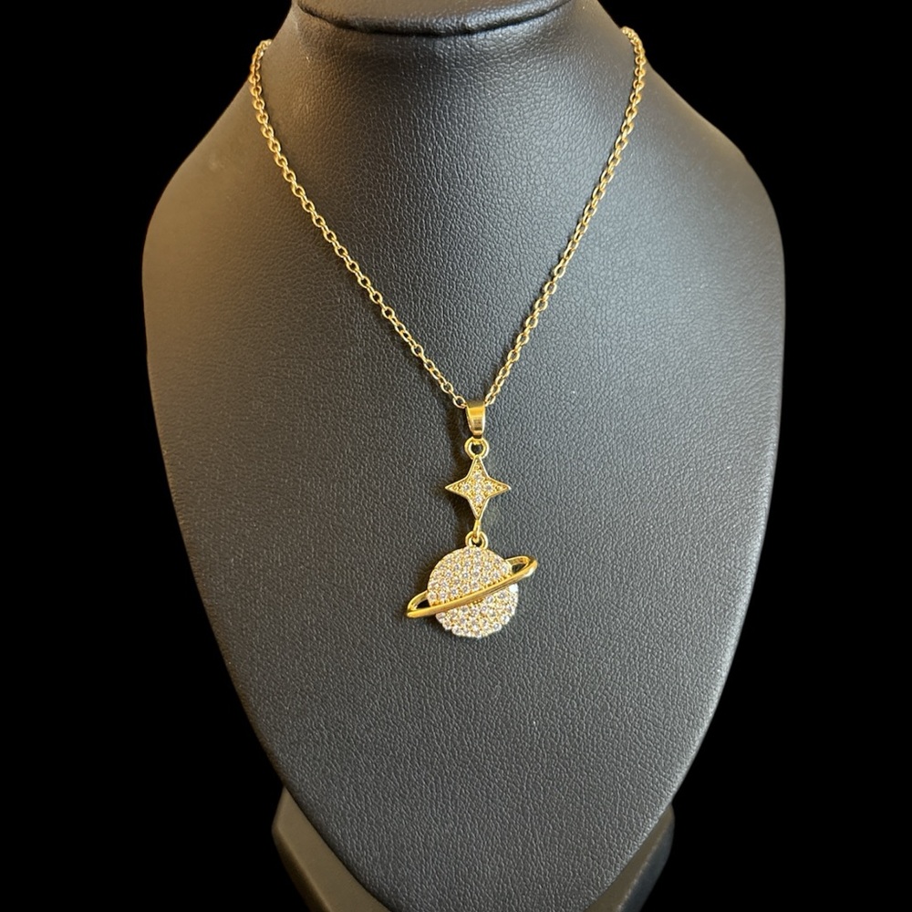 Gold or Silver Stainless Steel Planet & Star Pendant Necklace Celestial Jewelry - Picture 3 of 4